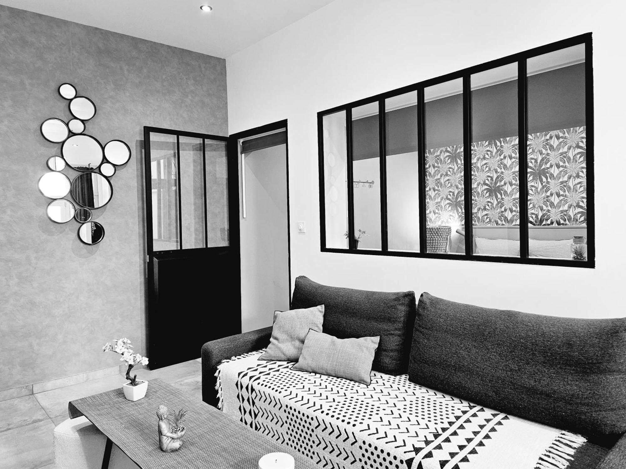 Refuge Urbain - Ideal Pro, Familles & Amis - Le Calme En Hypercentre - Wifi Haut Debit - Netflix - Machine A Laver - Gare, Cathedrale, Commerces, Restaurants & Transports En Commun A Moins De 10 Minutes A Pied แร็งส์ ภายนอก รูปภาพ
