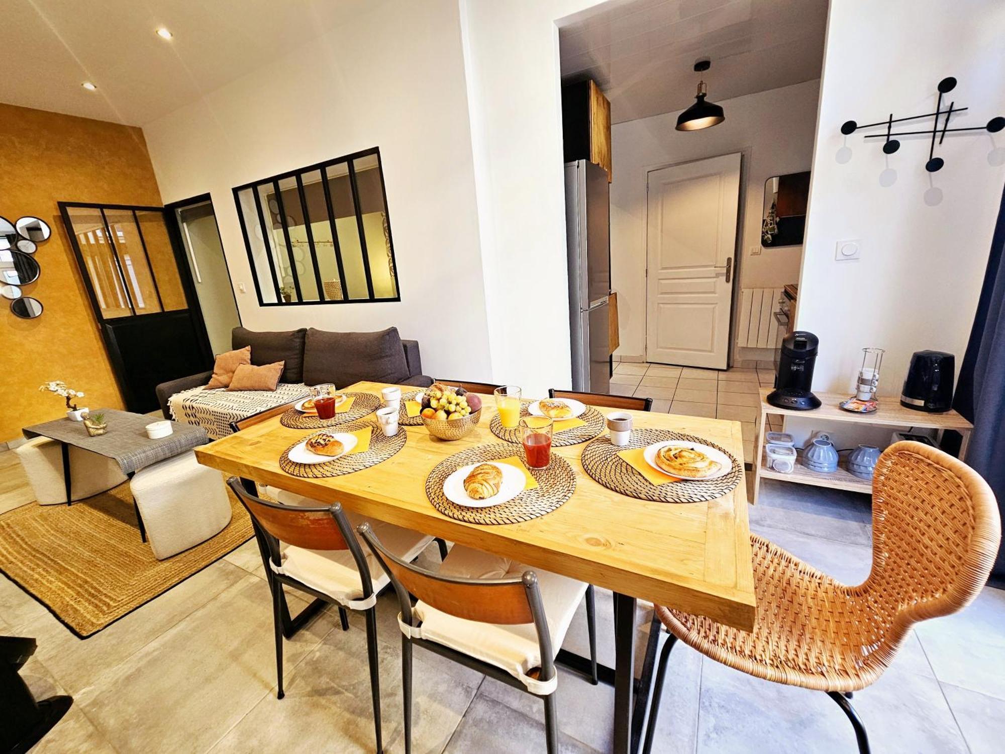 Refuge Urbain - Ideal Pro, Familles & Amis - Le Calme En Hypercentre - Wifi Haut Debit - Netflix - Machine A Laver - Gare, Cathedrale, Commerces, Restaurants & Transports En Commun A Moins De 10 Minutes A Pied แร็งส์ ภายนอก รูปภาพ